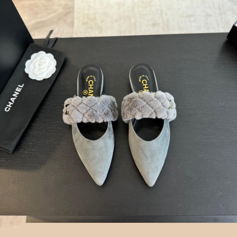 Ch*el slippers
